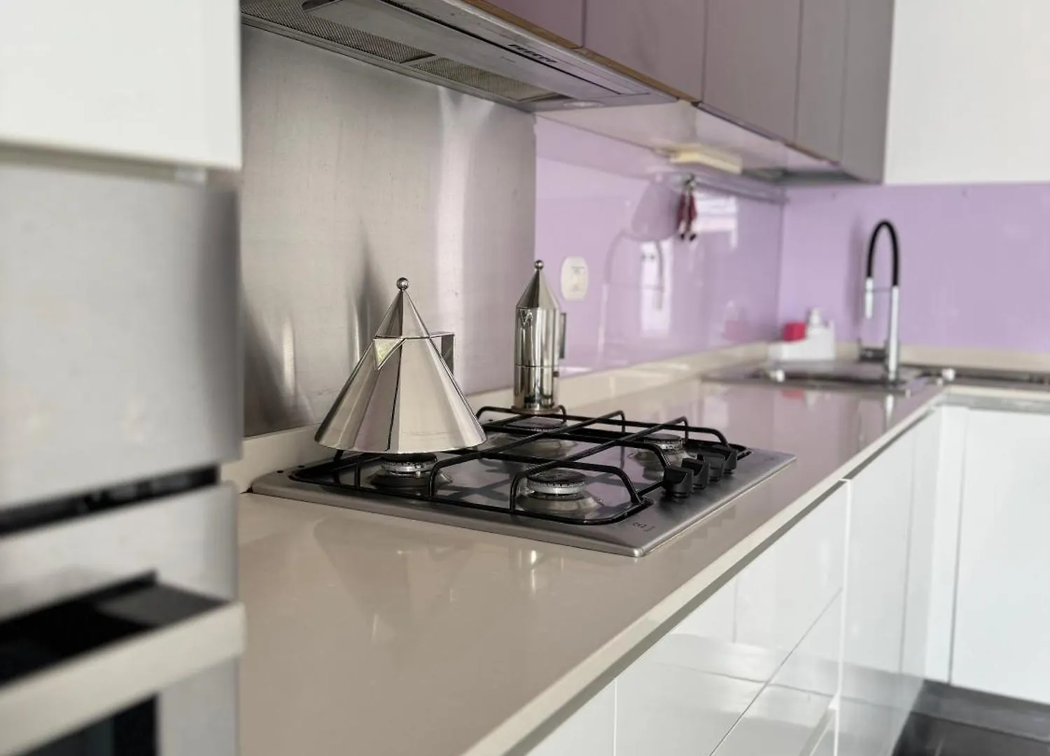 Casaspensieratezza - 5 Persone - Posto Auto Riservato - Colazione Forli Apartment